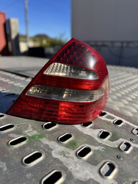 Десен стоп Mercedes Е класа W211 седан авангард (диоден)