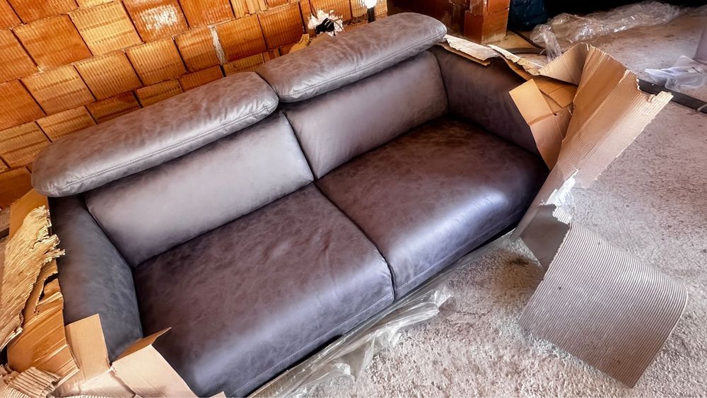 Canapea import Germania