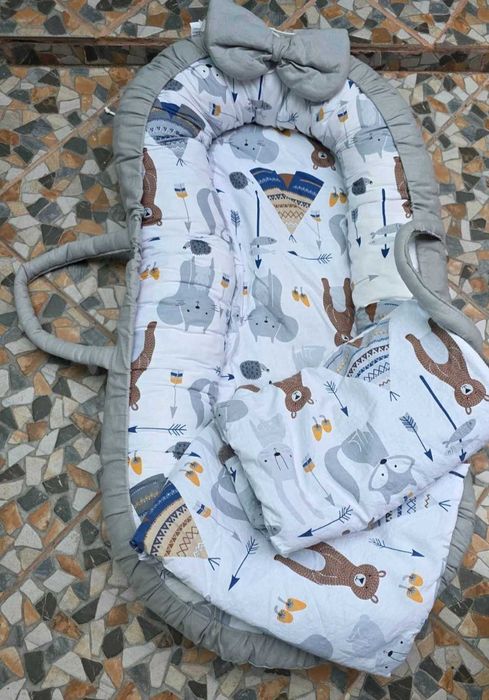 Бебешко гнездо със комплект пелени