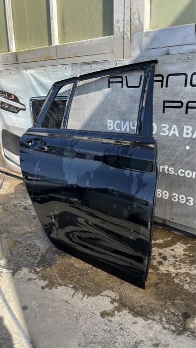 3 броя задна дясна и 1 брой задна лява врата BMW 2 F46 Gran Tourer