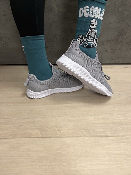 Adidasi albi - gri - diferite modele si marimi - pt sala / mers pe jos