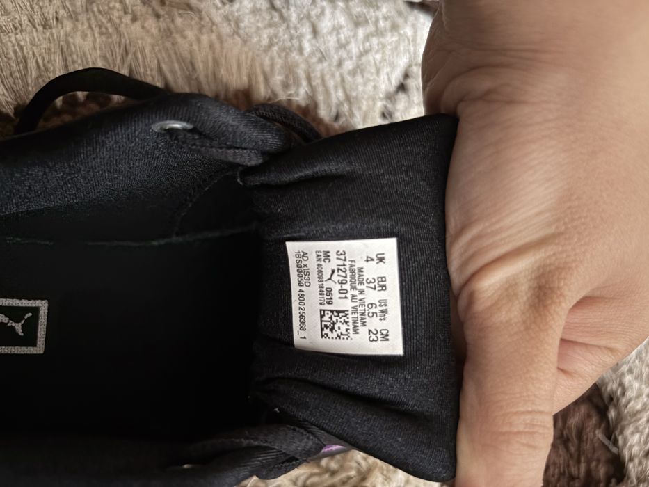 Adidasi sport Puma