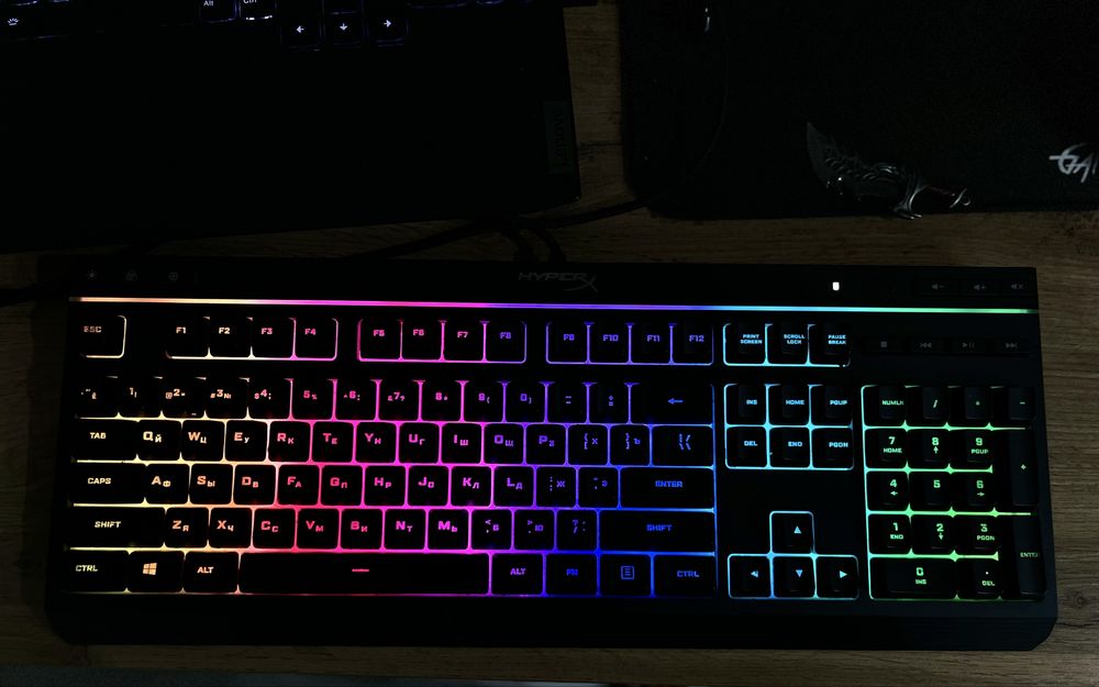 HyperX Alloy Core RGB — 104 клавиши, игровая клавиатура