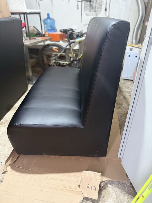 Продам диванчики для кофейни, фаст фуда