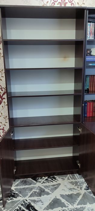 Продается Книжная полка