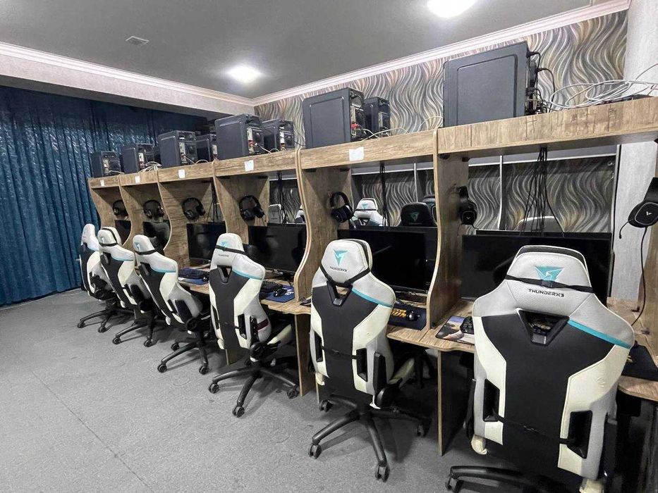 Kompyuter Klub 40ta  Komp Sotiladi Hamma Narsalari Bilan Arzon Narxda