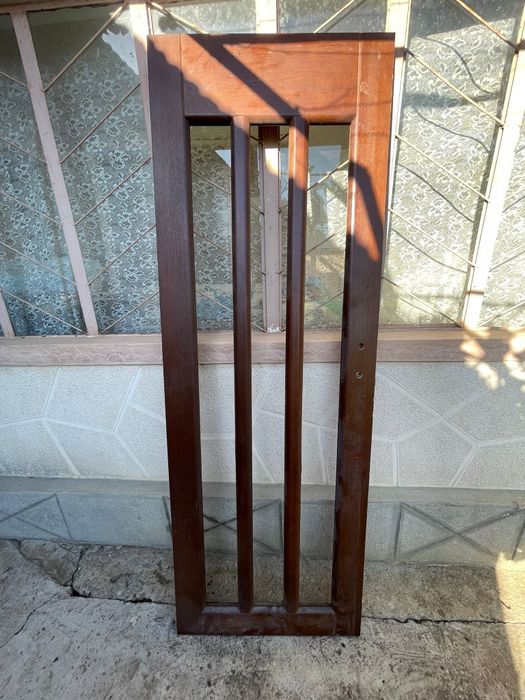 Usi LEMN MASIV NOI sigilate Moderne