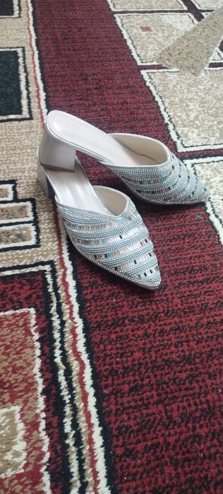 Продается новый тапочки