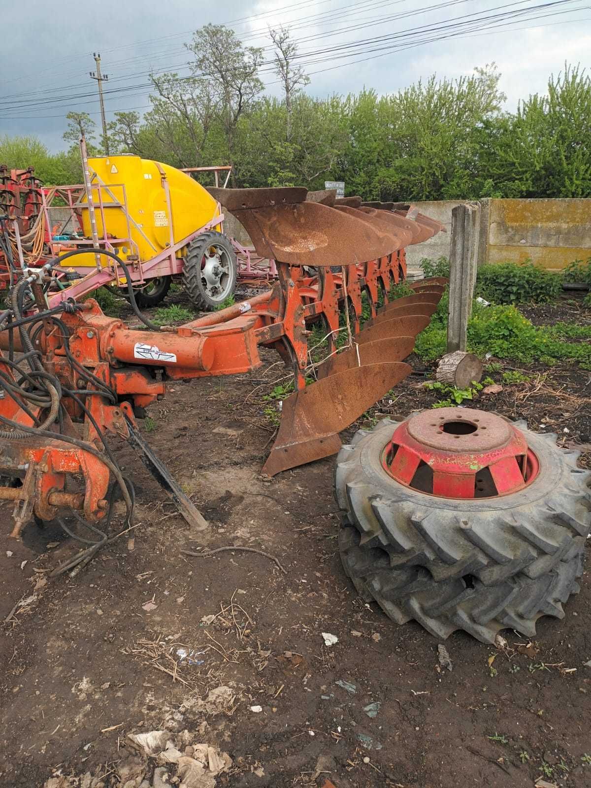 Disc Eberhardt 7 m, Plug 7 brazde, Tractor U 650, Freză, Combinator