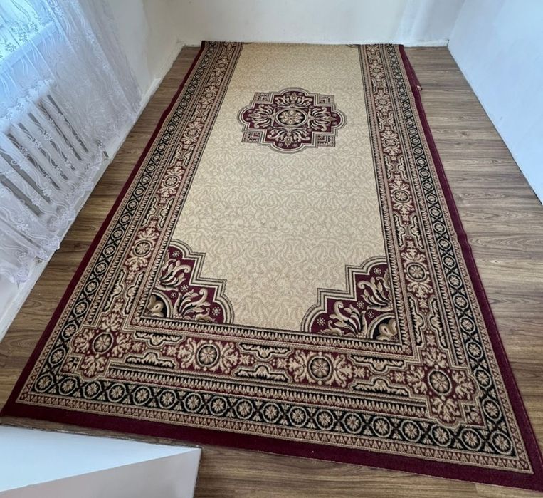 Продам ковер 2.42×4.95 м