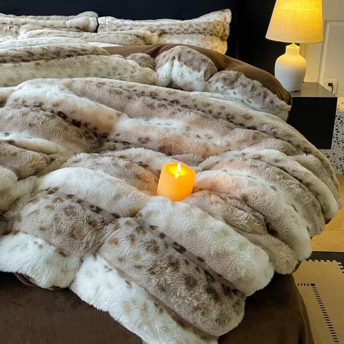 Меховой комплект постельного белья