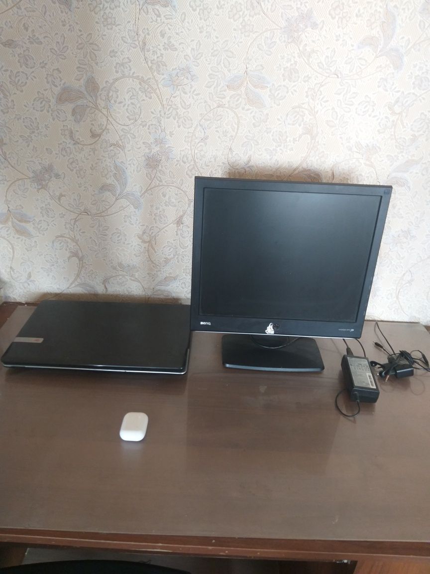 Продаётся ноутбук и монитор