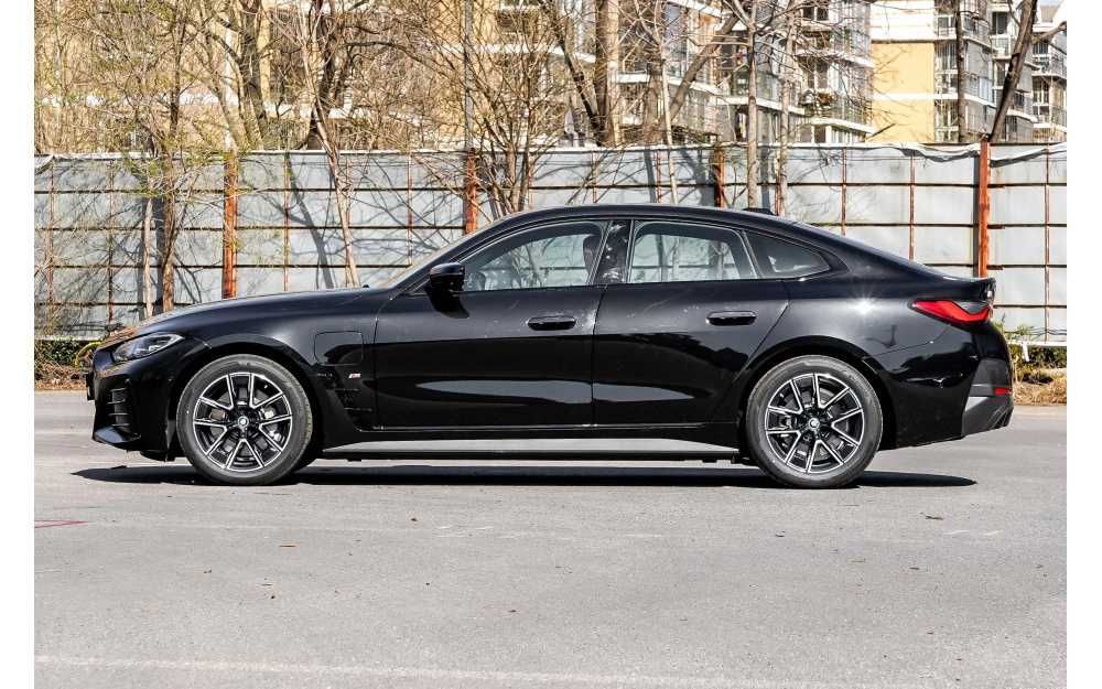 BMW i4 и i7 электромобиль под заказ