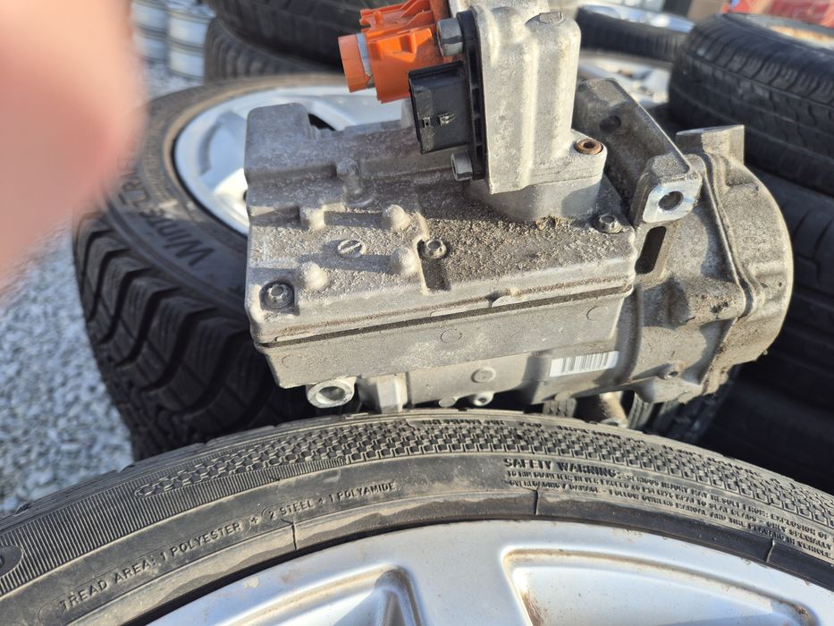 Renault Zoe , двигател, компресор за климатик