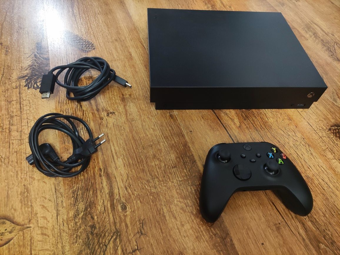 Xbox One X 4K Impecabil – Curățat Profesional, 100% Funcțional