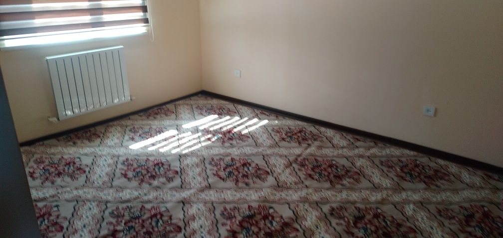 Urganch shahrida 2 xonali kv sotiladi