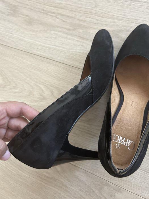 Pantofi dama piele intoarsa Caprice