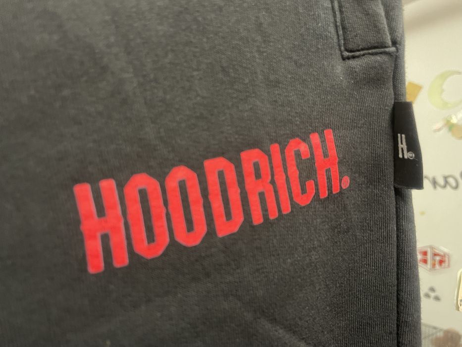 Pantaloni Hoodrich negri mărimea S , stare impecabila