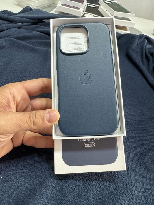 Husa Piele Iphone 17/16Pro/16Pro Max/16 Plus si 16 cu MagSafe