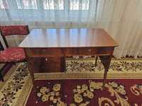 Письменный стол из дерева советский
