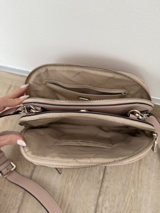 Guess розова чанта