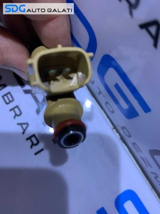 Injector Injectoare Toyota Auris 1.6 1ZR 1ZR-FE 2006 - 2012 Cod 23250-37010