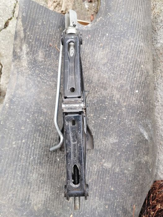 Vând piese wv. golf4 noi(consumabile)