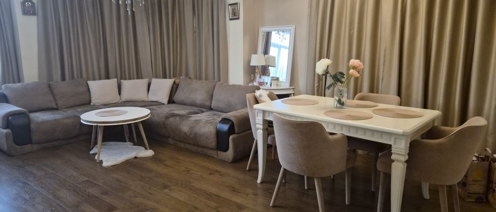 Диван голям ъглов