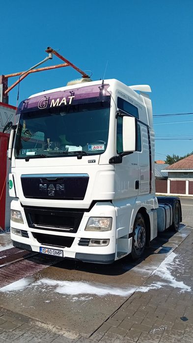 Vand camioane MAN TGX