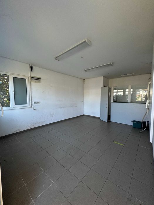 Spatiu Comercial 25 mp, Sos Unirii langa Posta si Scoala Gimnaziala 1