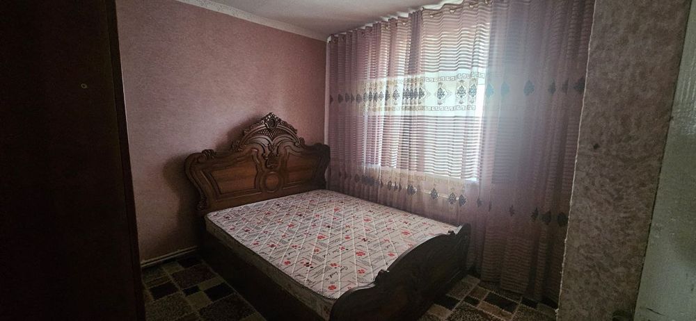 3 honali dom sotiladi