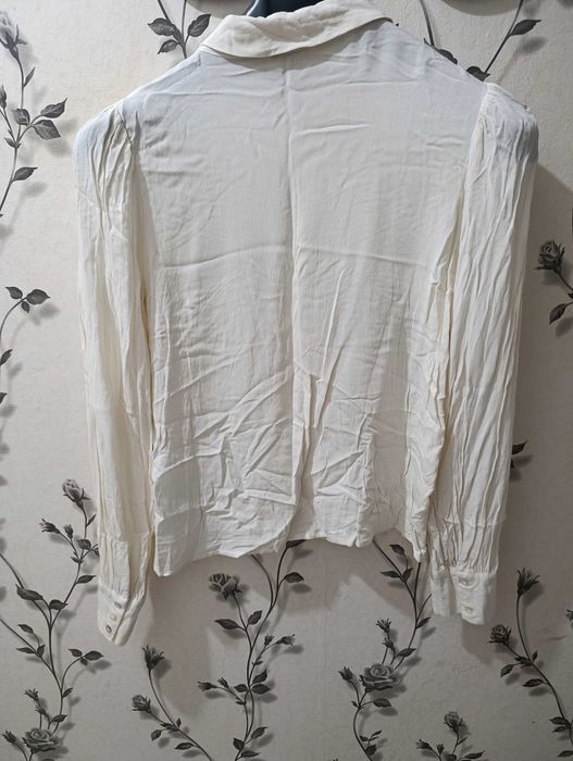 Продавам ризи S/M размер