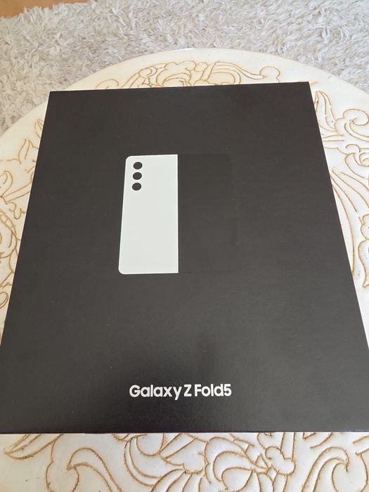 Samsung Z Fold 5