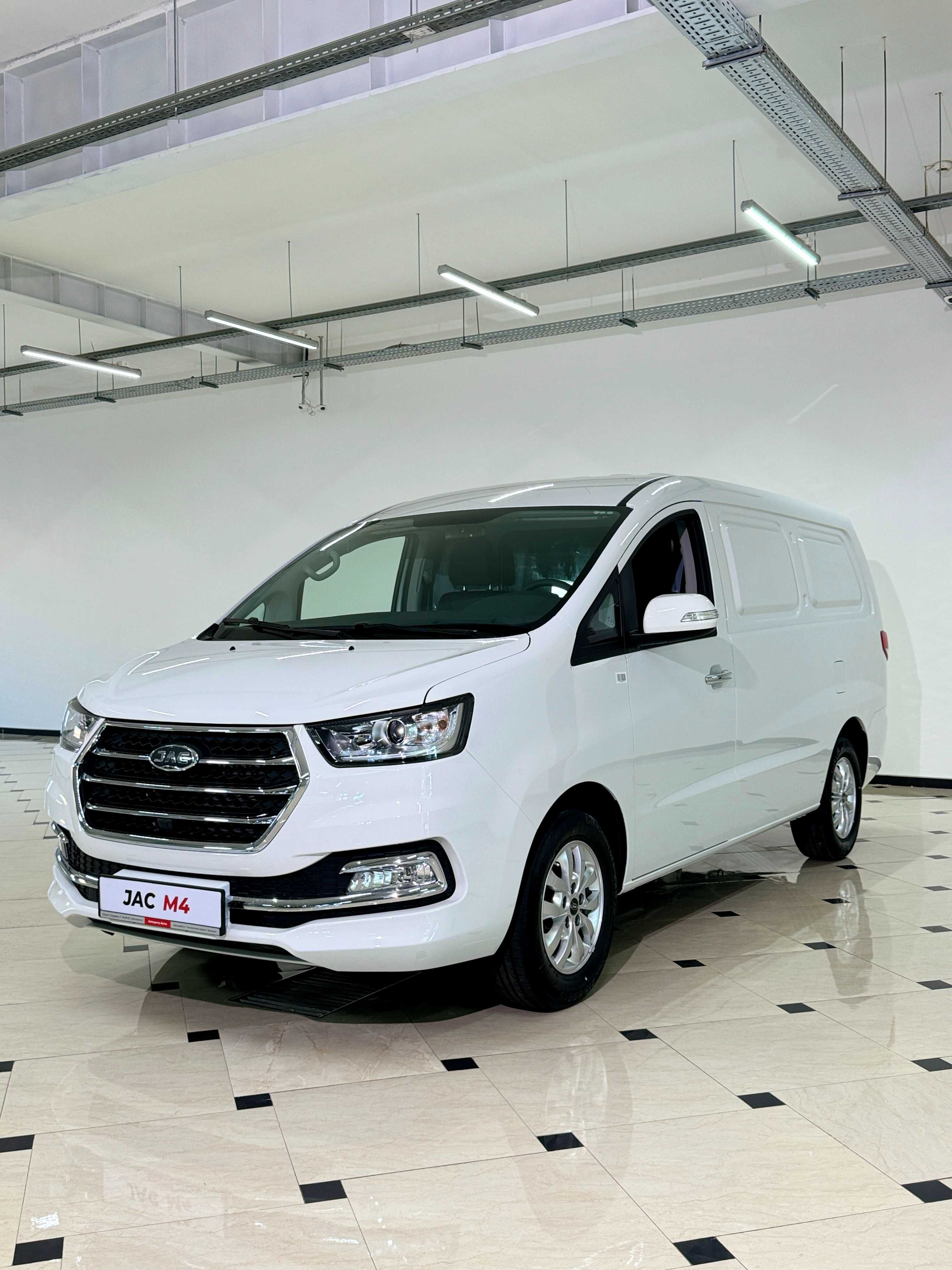 Jac M4 REFINE 2wd