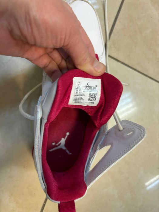 Ghete Jordan dama marimea 41