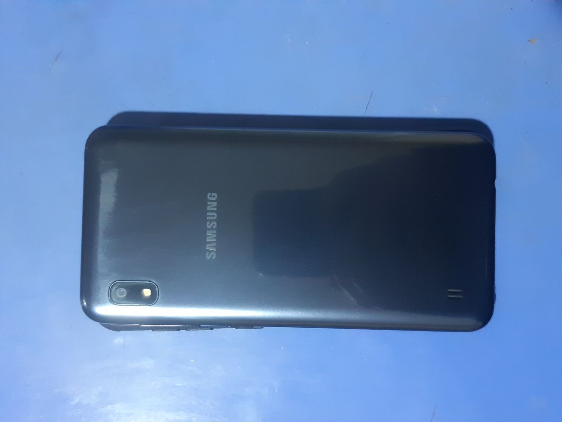 Samsung galaxy A10 32gb