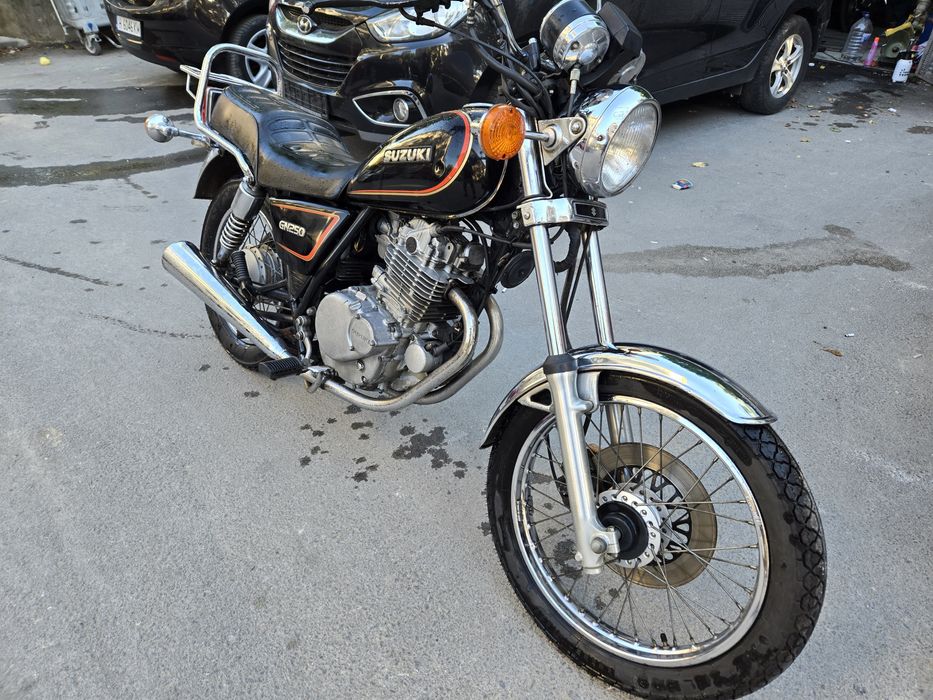 Suzuki GN 250 мотор