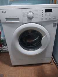 Продаётся стиральная машинка LG 6 кг