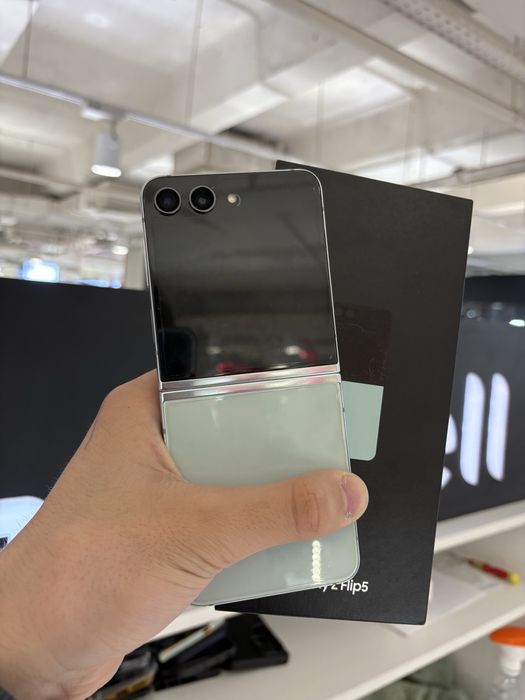 Samsung Z Flip 5 512gb