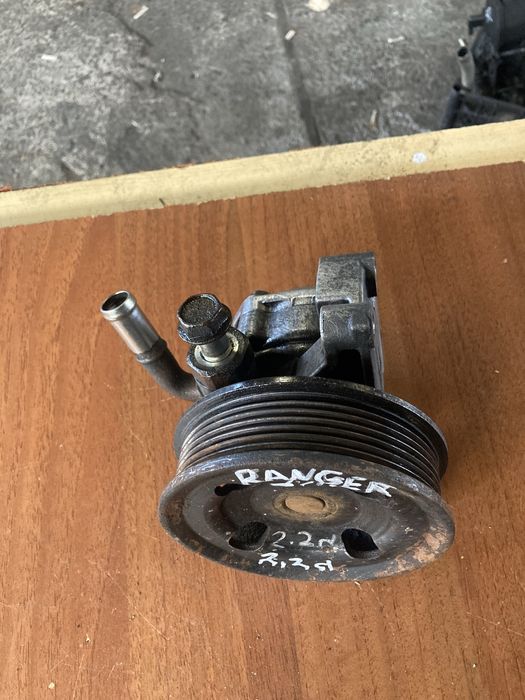 Ford Ranger 2015 година 2.2d Хидравлична Помпа