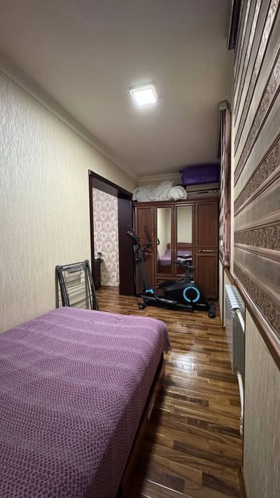 Юнусабад 14 1х2/1/4 балкон: 2х6 м, парковка, навес