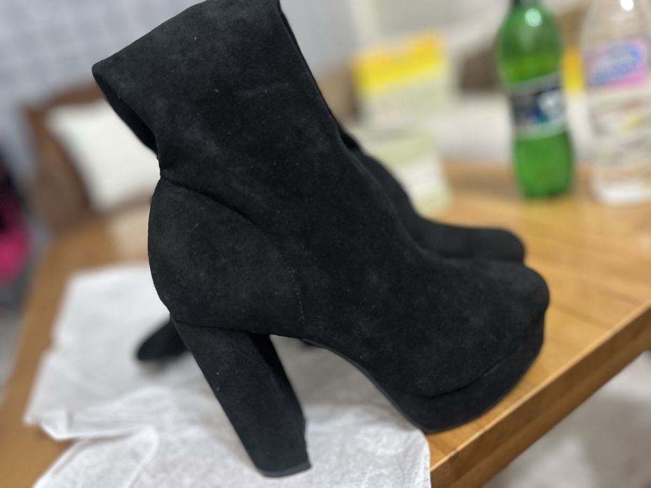 Чисто нови и запазени боти