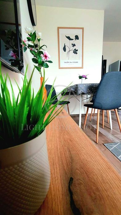 Продава се Четиристаен апартамент в Пловдив, Христо Смирненски - 82 кв.м за 1744 €/кв.м - Снимка #3