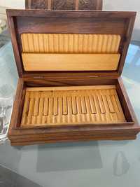 Дървена ретро кутия за цигари