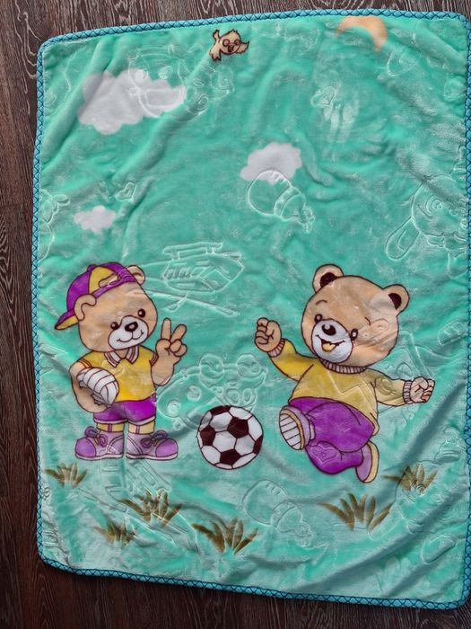 Продам новые детские пледики