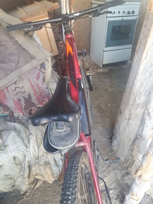 Vând bicicleta electrica
