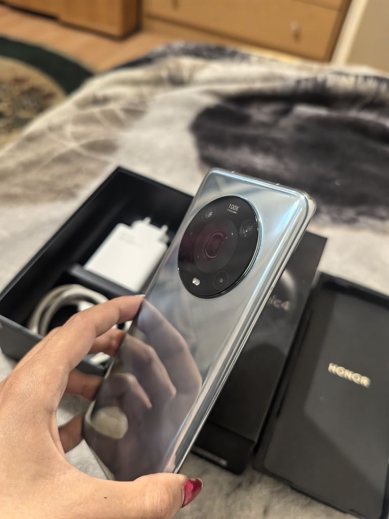 HONOR Magic4 Pro