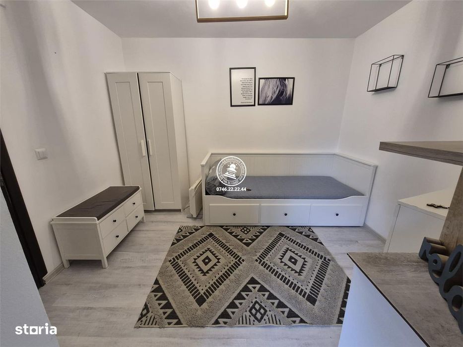 Garsoniera de inchiriat zona Alexandru cel Bun -Liceul Miron Costin