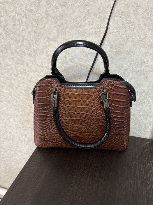 продам сумочку, в идеальном состоянии.