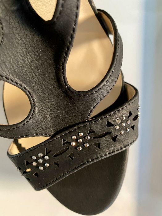 Pantofi piele Laura Biagiotti